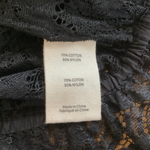 Women’s black elastic lace top - Picture 8 of 8